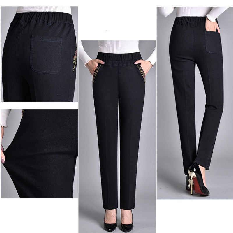Chloe | Jeans with side pockets and elastic waist